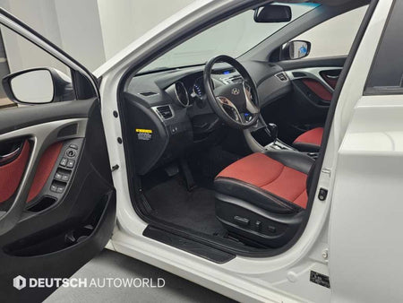 Hyundai Avante — photo 10