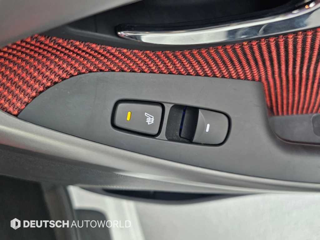 Hyundai Avante — photo 15