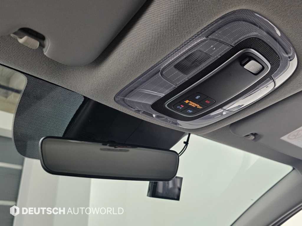 Hyundai Avante — photo 14