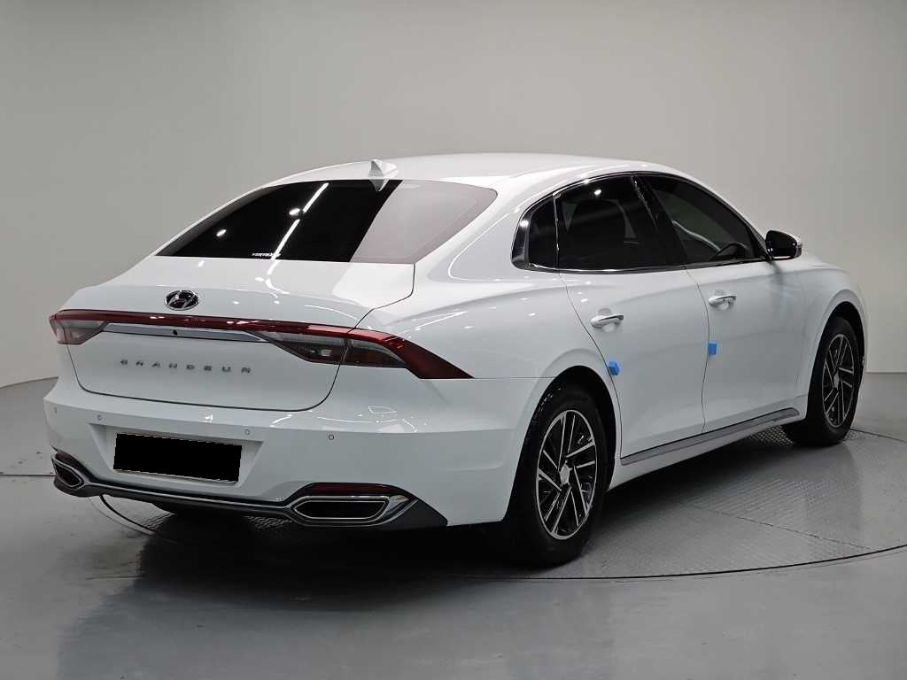 Hyundai Grandeur — photo 04