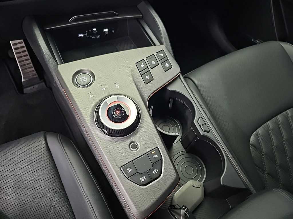 Kia Sportage — photo 08