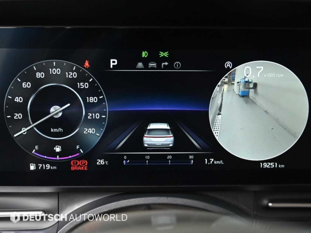 Kia Carnival — photo 08