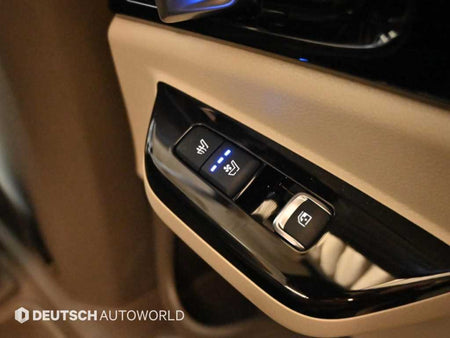 Kia Carnival — photo 16