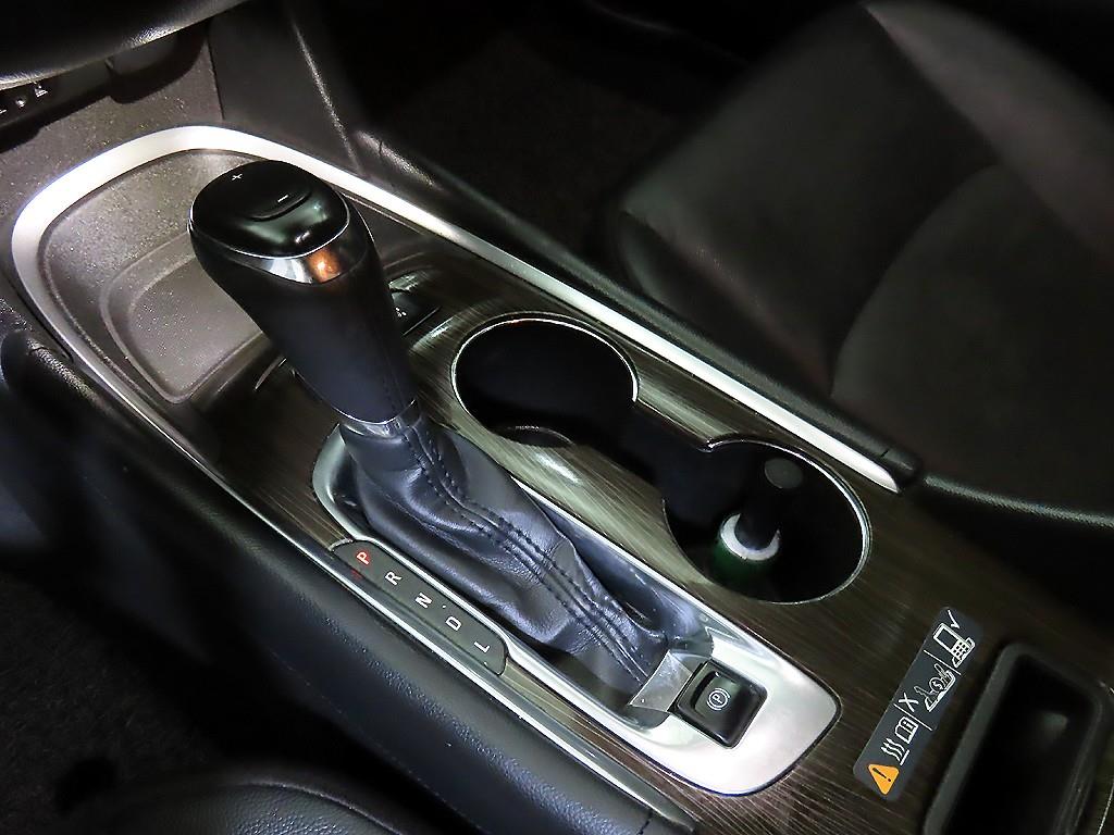 CHEVROLET Malibu — photo 12