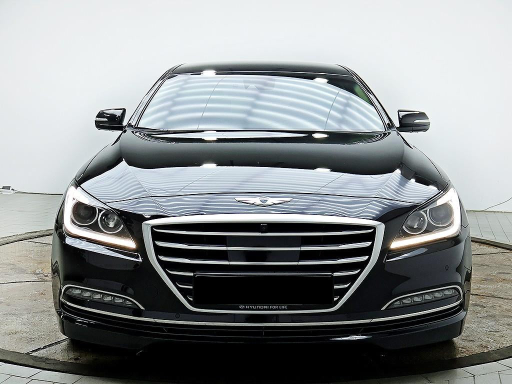 Hyundai Genesis — photo 01