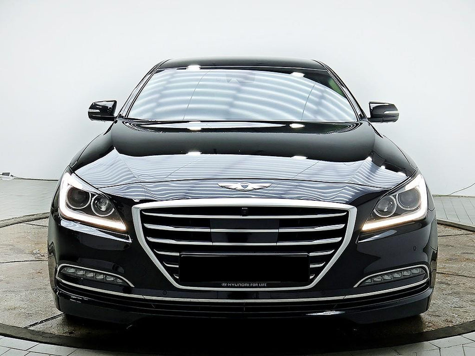 Hyundai Genesis — photo 01
