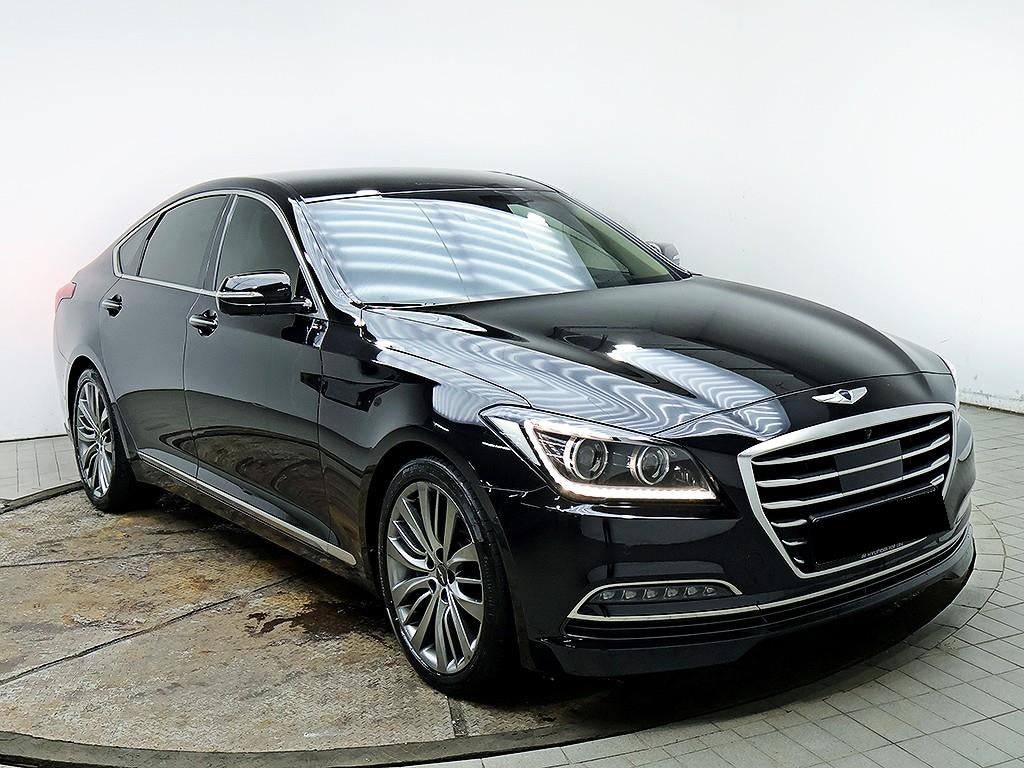 Hyundai Genesis — photo 02