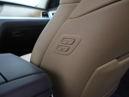 Hyundai Genesis — photo 13