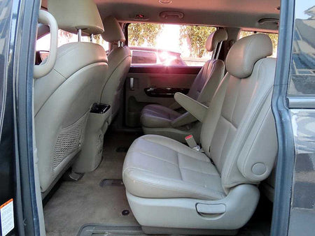 Kia Carnival — photo 06
