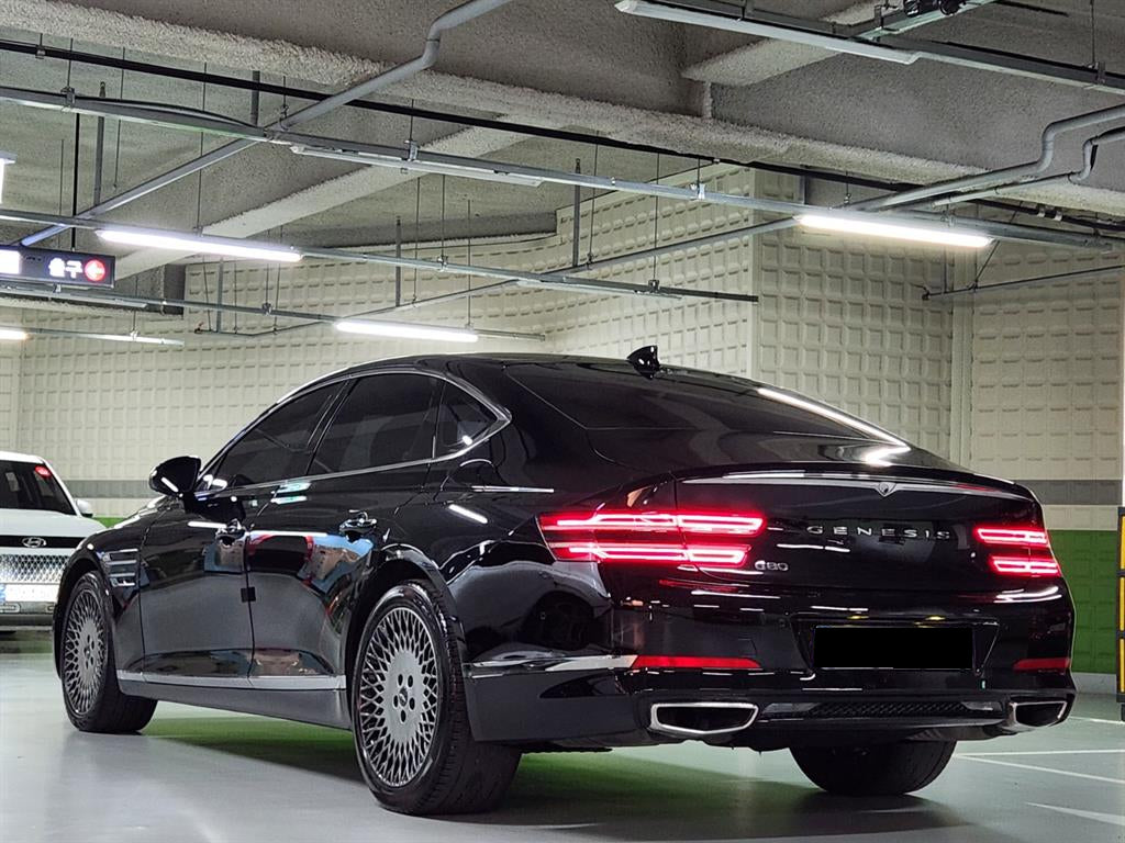 Genesis G80 — photo 03