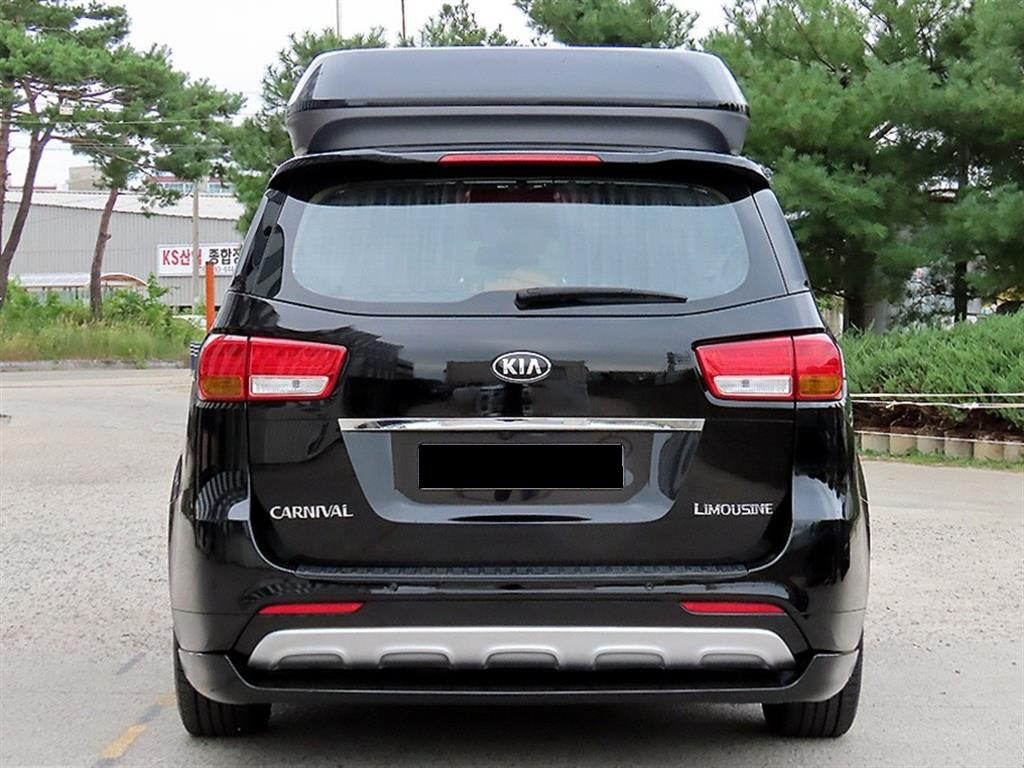 Kia Carnival — photo 04