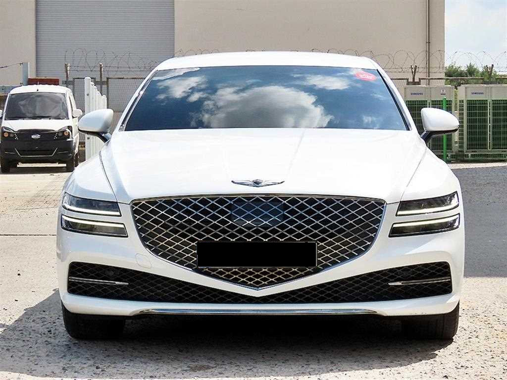 Genesis G80 — photo 01