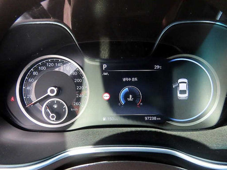 Genesis G80 — photo 09