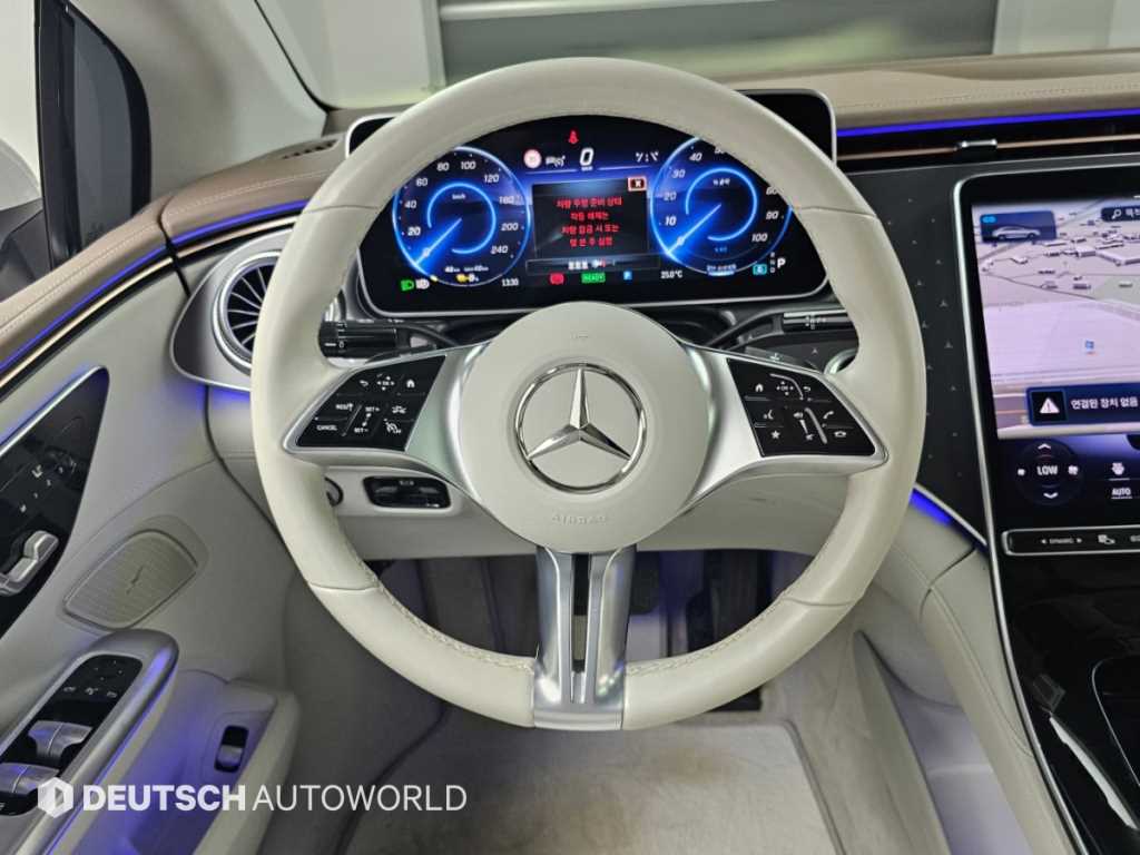 Mercedes-Benz EQE — photo 13