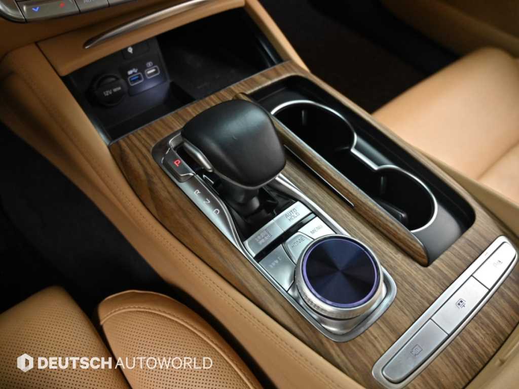 Kia K9 — photo 09