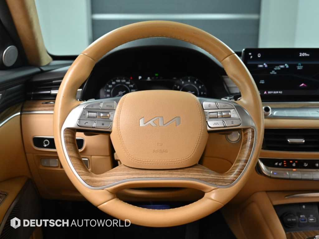 Kia K9 — photo 13
