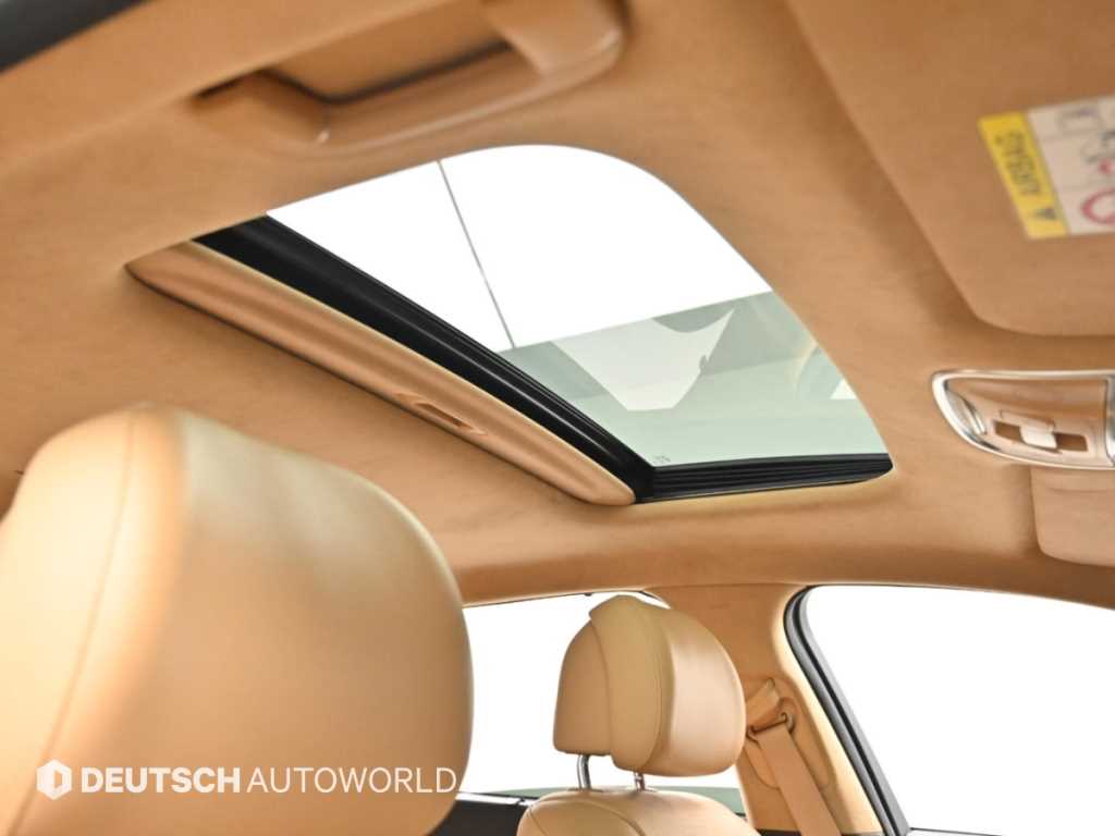 Kia K9 — photo 18
