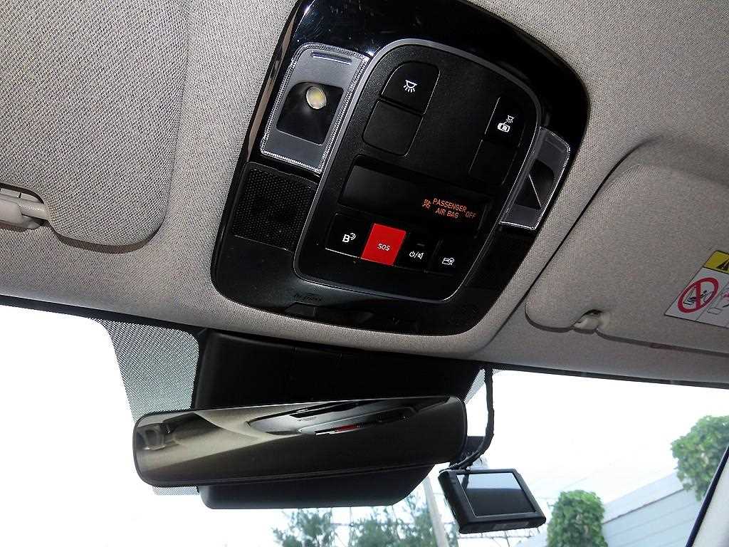 Hyundai Sonata — photo 17