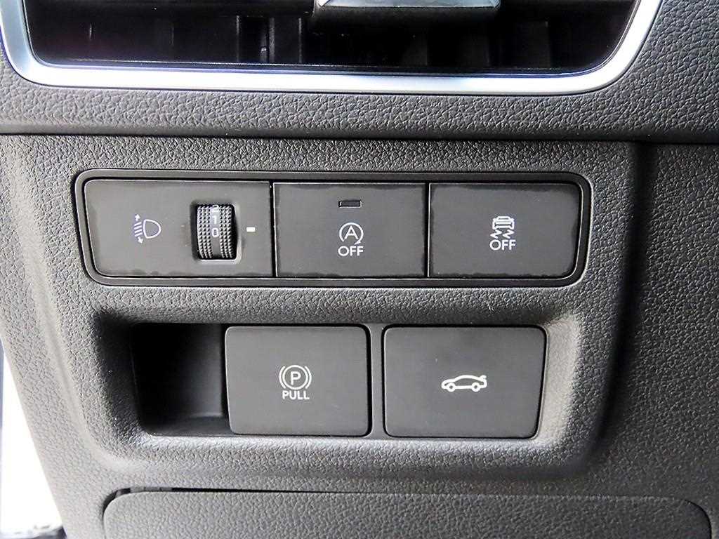 Hyundai Sonata — photo 12