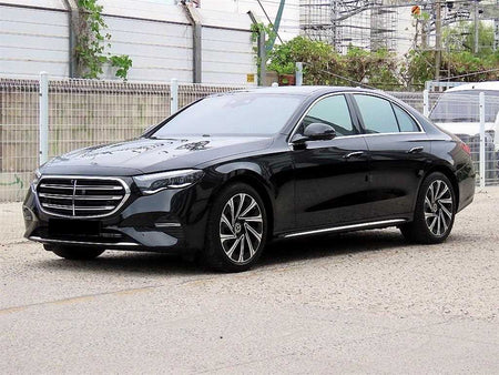 Mercedes-Benz E-Class — photo 02