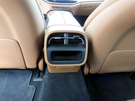 Mercedes-Benz E-Class — photo 16
