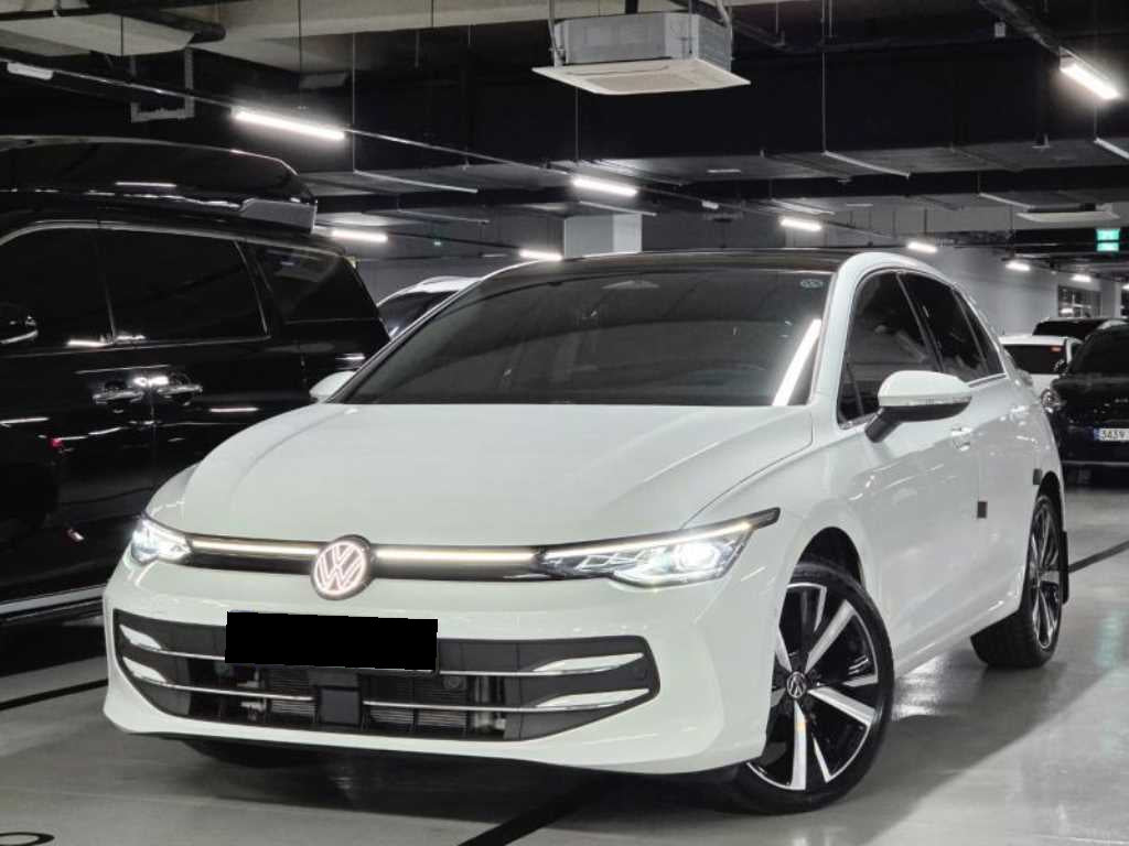 Volkswagen Golf — photo 01