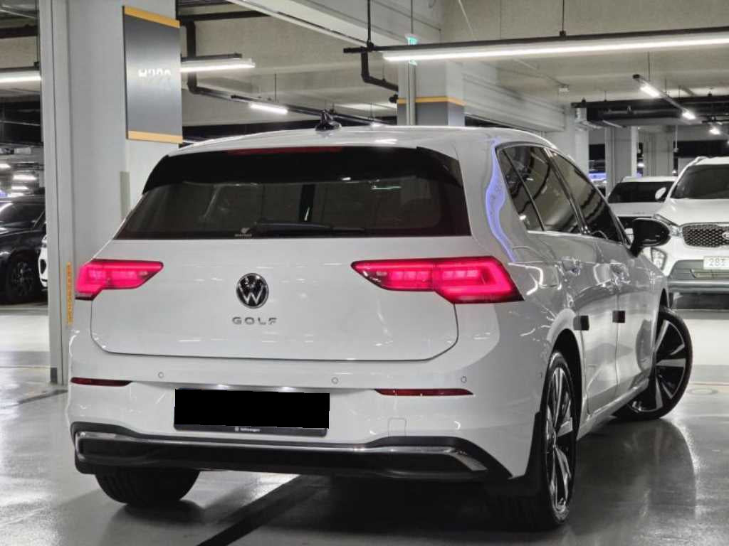 Volkswagen Golf — photo 03