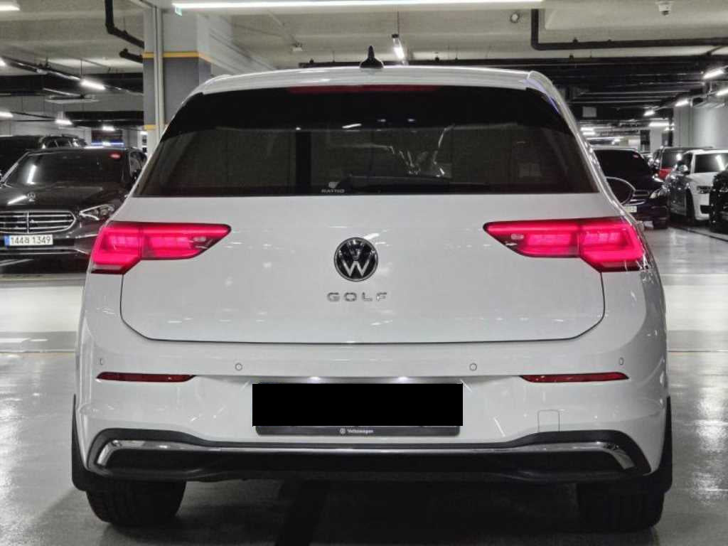 Volkswagen Golf — photo 04