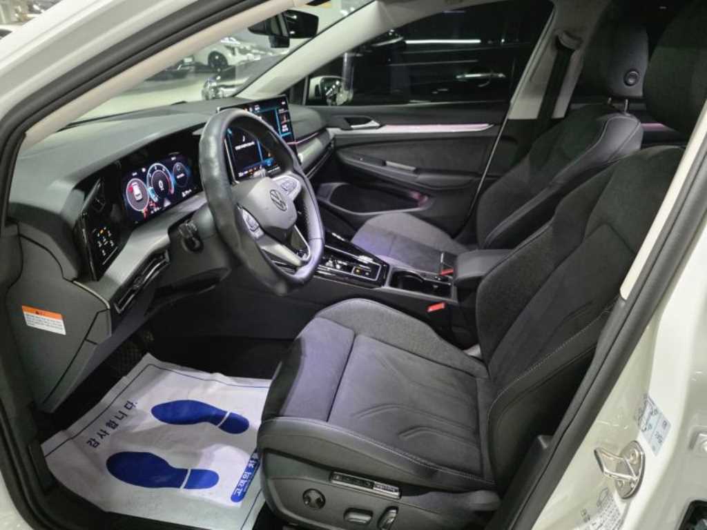 Volkswagen Golf — photo 05