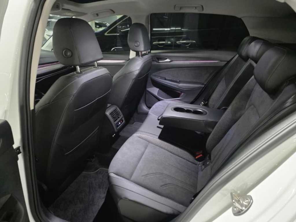 Volkswagen Golf — photo 06