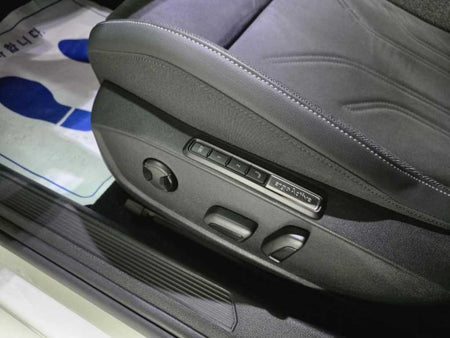 Volkswagen Golf — photo 11