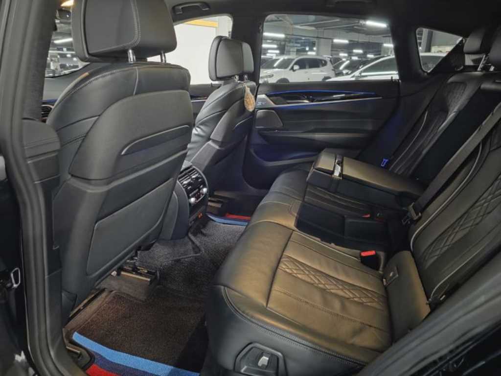 BMW Gran Turismo — photo 06