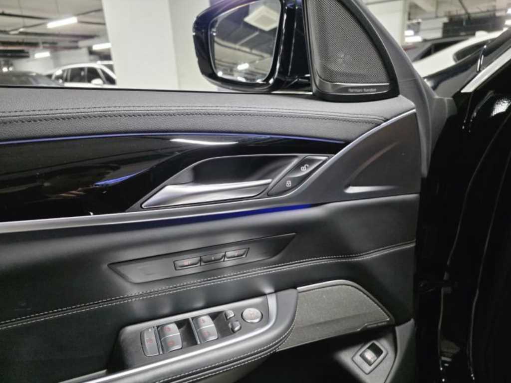 BMW Gran Turismo — photo 10