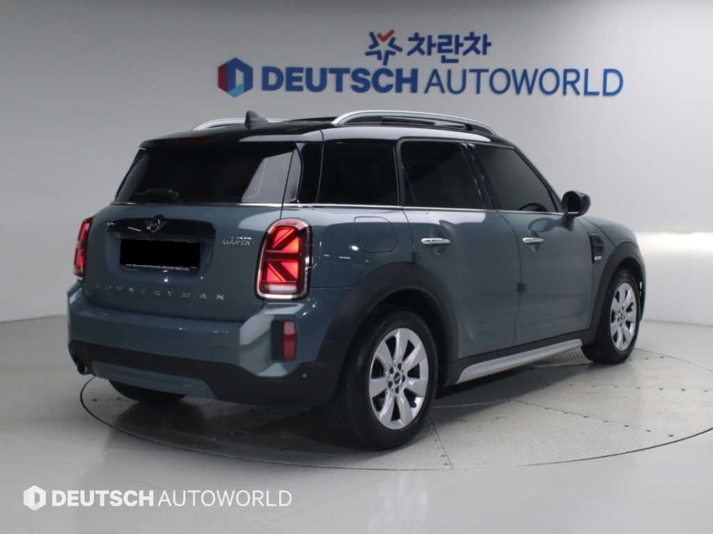 Mini Countryman — photo 02