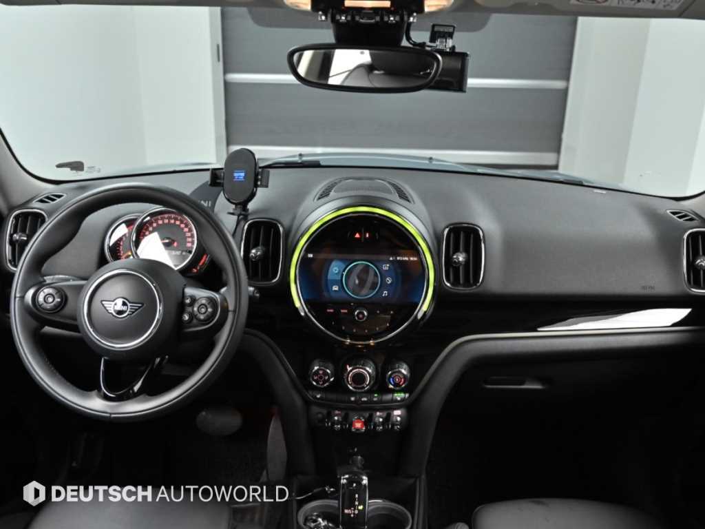 Mini Countryman — photo 08