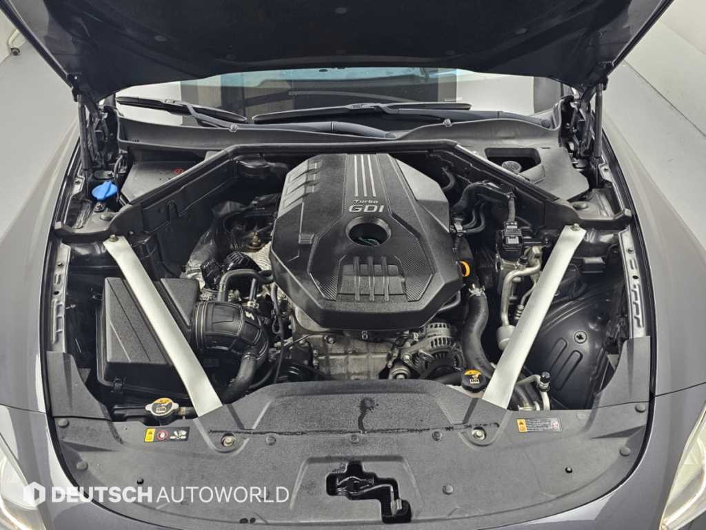 Kia Stinger — photo 07