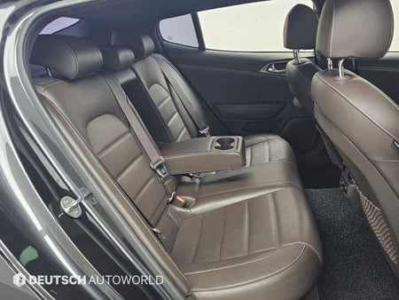 Kia Stinger — photo 13