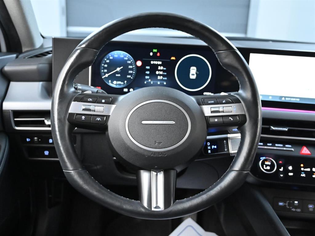 Hyundai Sonata — photo 12