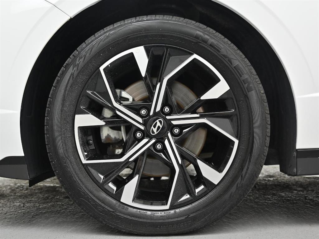Hyundai Sonata — photo 19