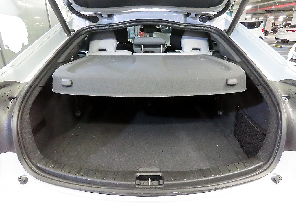 Polestar Polestar 2 — photo 18
