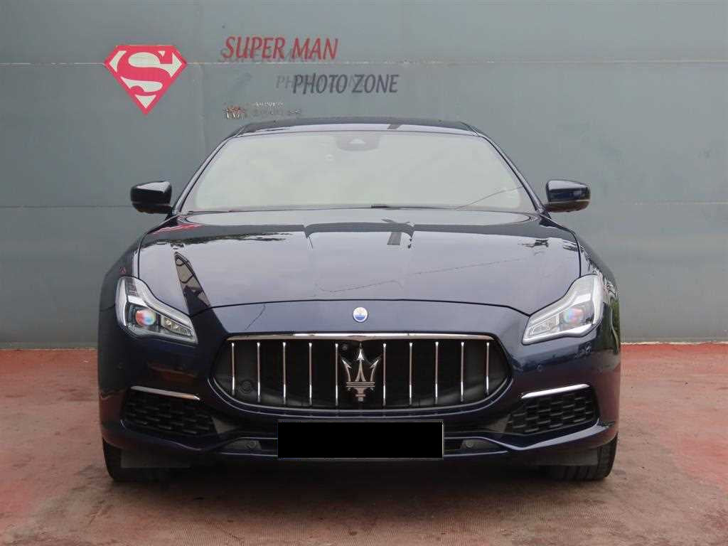 Maserati Quattroporte — photo 02