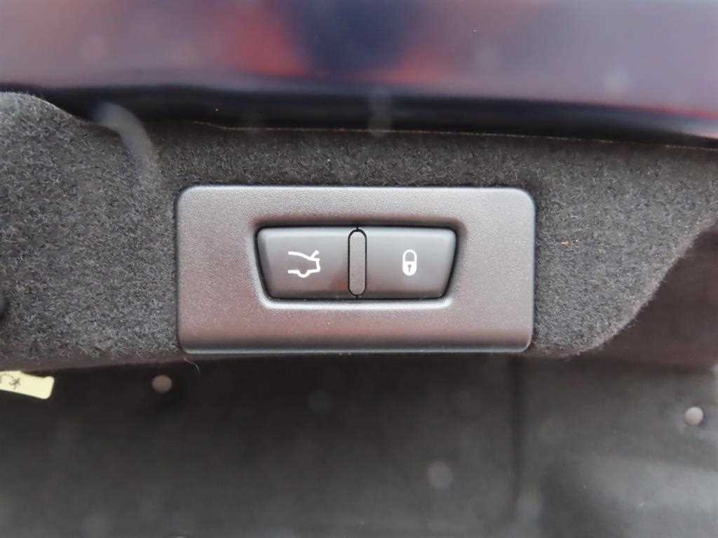 Maserati Quattroporte — photo 06