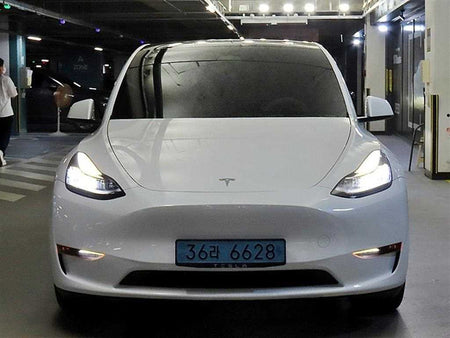 Tesla Model Y — photo 02