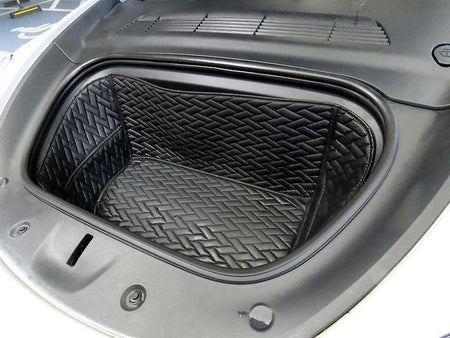 Tesla Model Y — photo 19