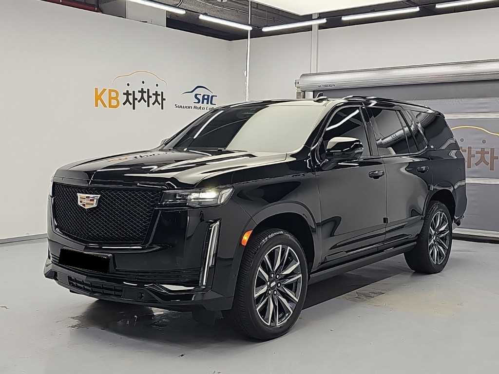 Cadillac Escalade — photo 01