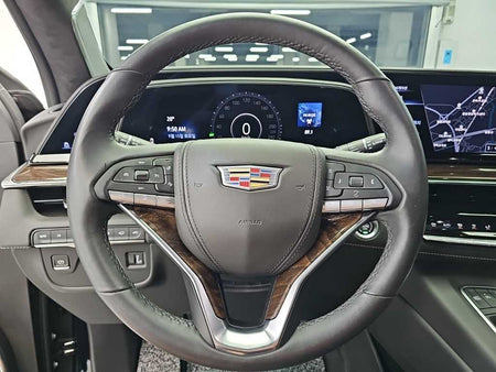 Cadillac Escalade — photo 09