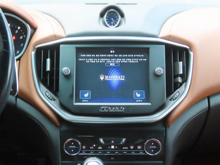 Maserati Ghibli — photo 12