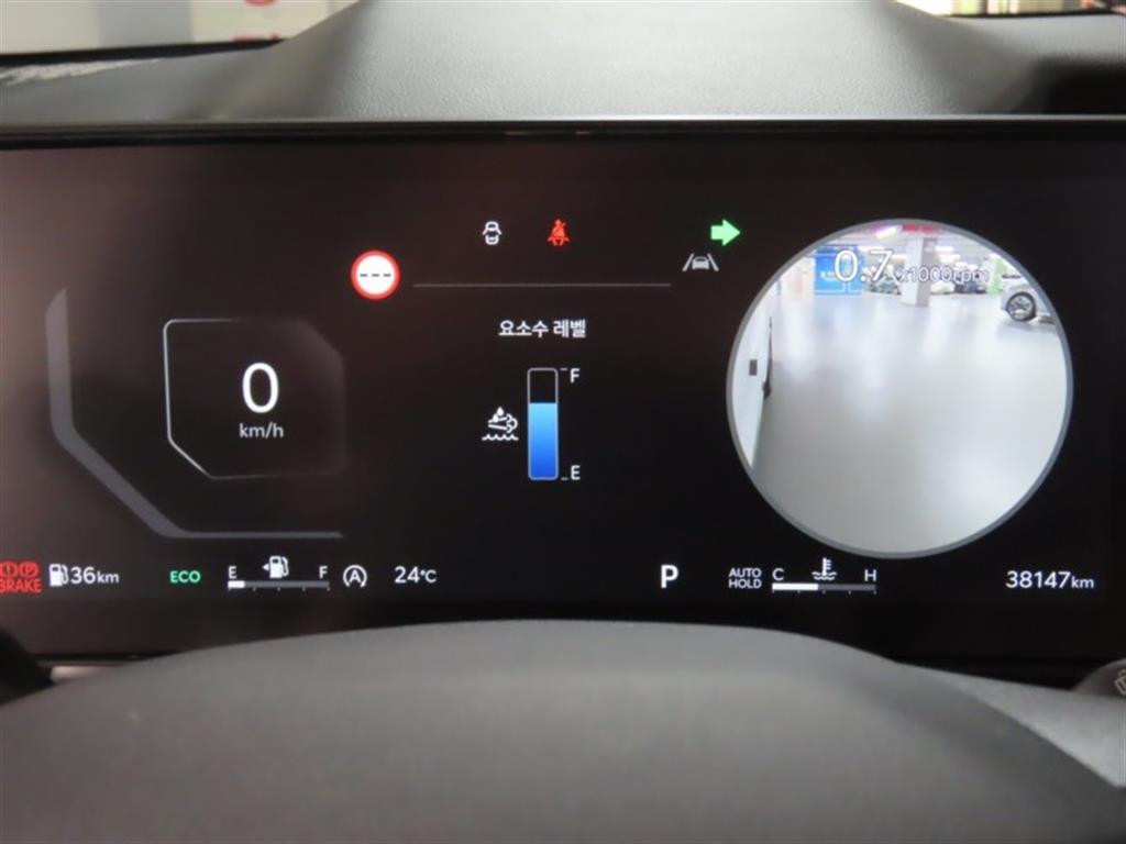 Kia Carnival — photo 05