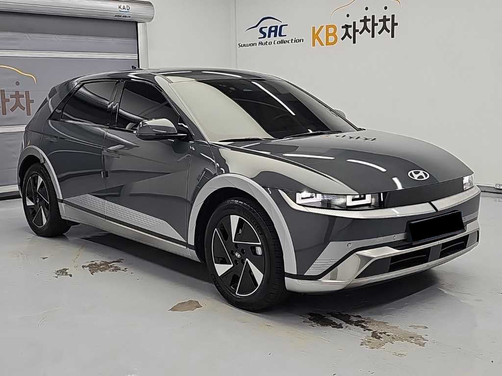 Hyundai Ioniq5 — photo 04
