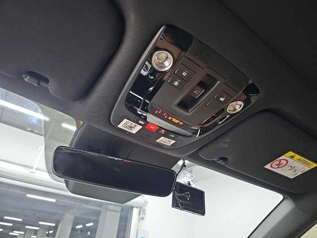 Kia Sorento — photo 18
